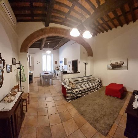 Onda Blu - Bilocale Con Aria Condizionata A Due Passi Dal Castello E Dal Torrione E Rivellino Leilighet Piombino Eksteriør bilde