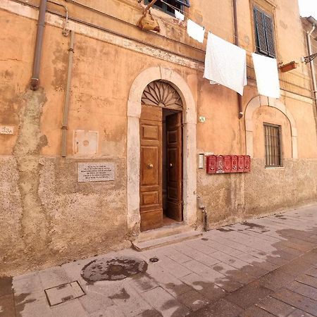 Onda Blu - Bilocale Con Aria Condizionata A Due Passi Dal Castello E Dal Torrione E Rivellino Leilighet Piombino Eksteriør bilde